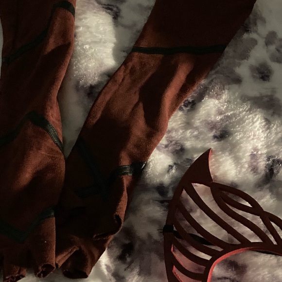 WandaVision Scarlet Witch Size L/XLarge Cosplay with Defects. Worn once. - Picture 6 of 11